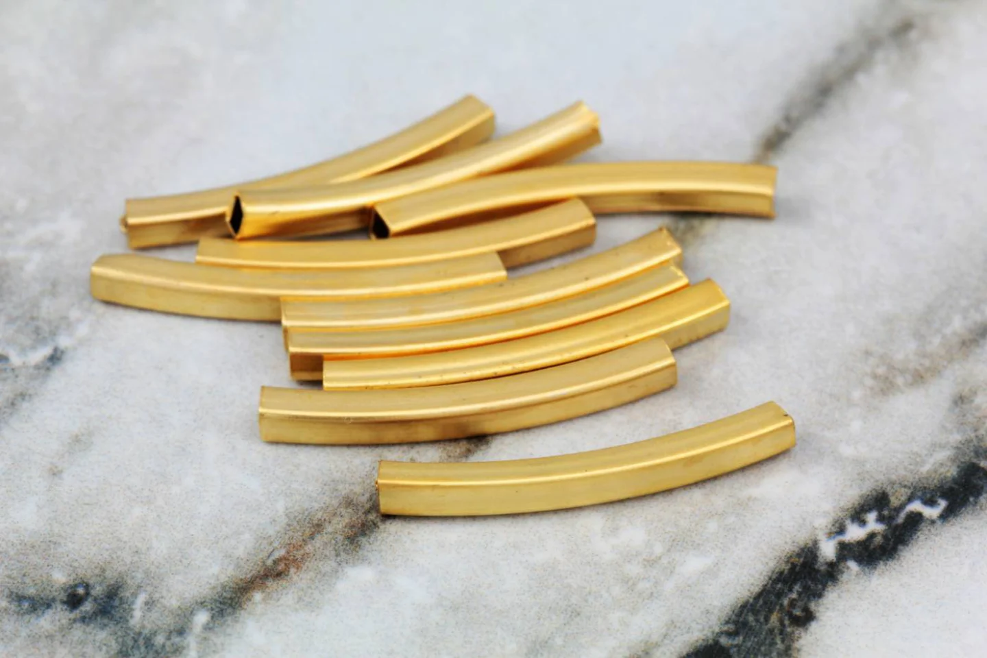 gold-plated-tiny-long-end-bar-findings.