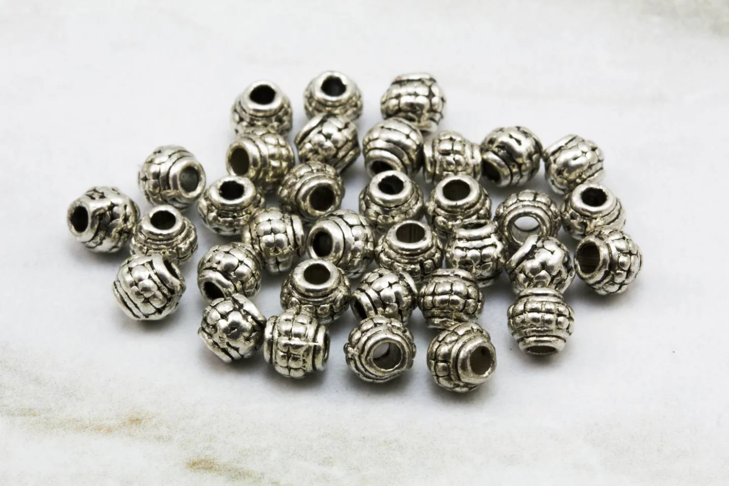 5mm-metal-round-silver-spacer-beads.