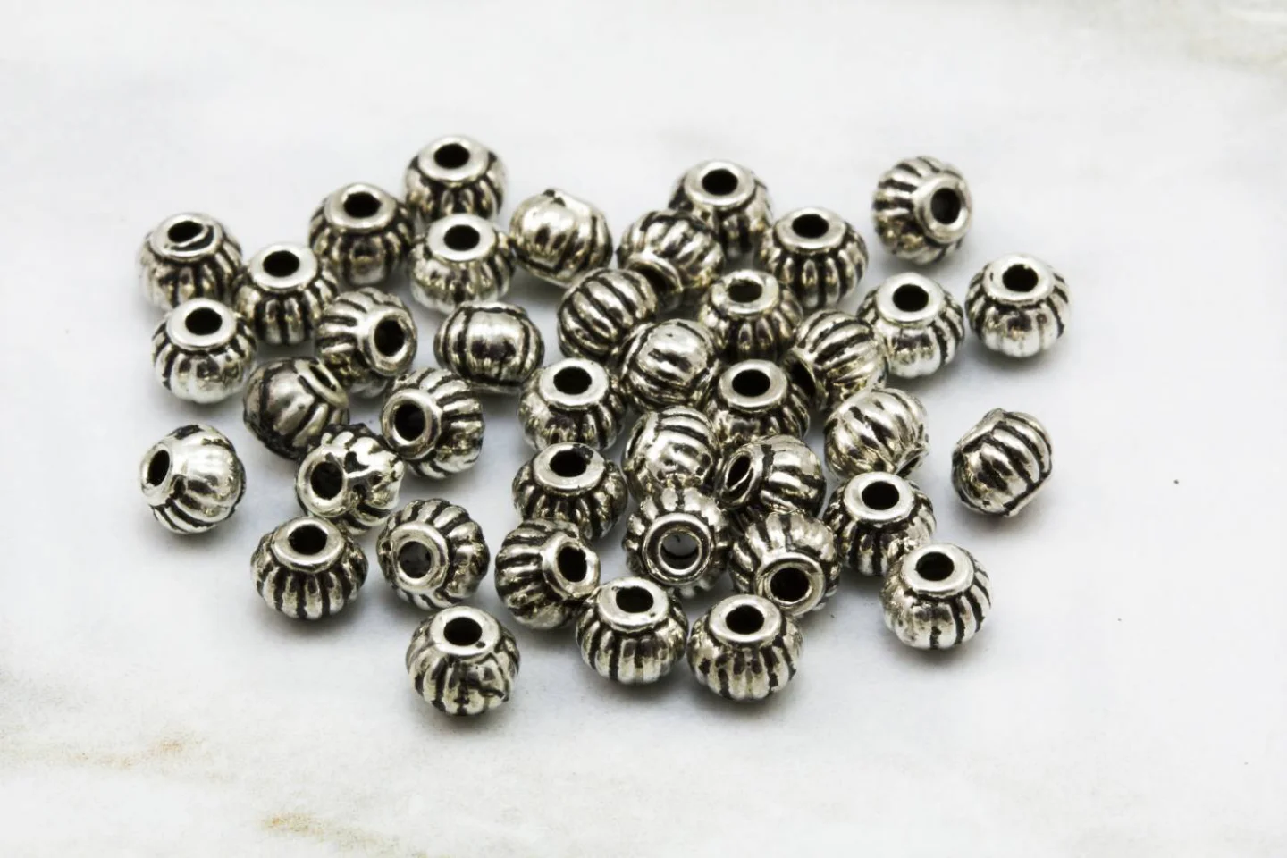 small-round-ball-jewelry-spacer-beads.