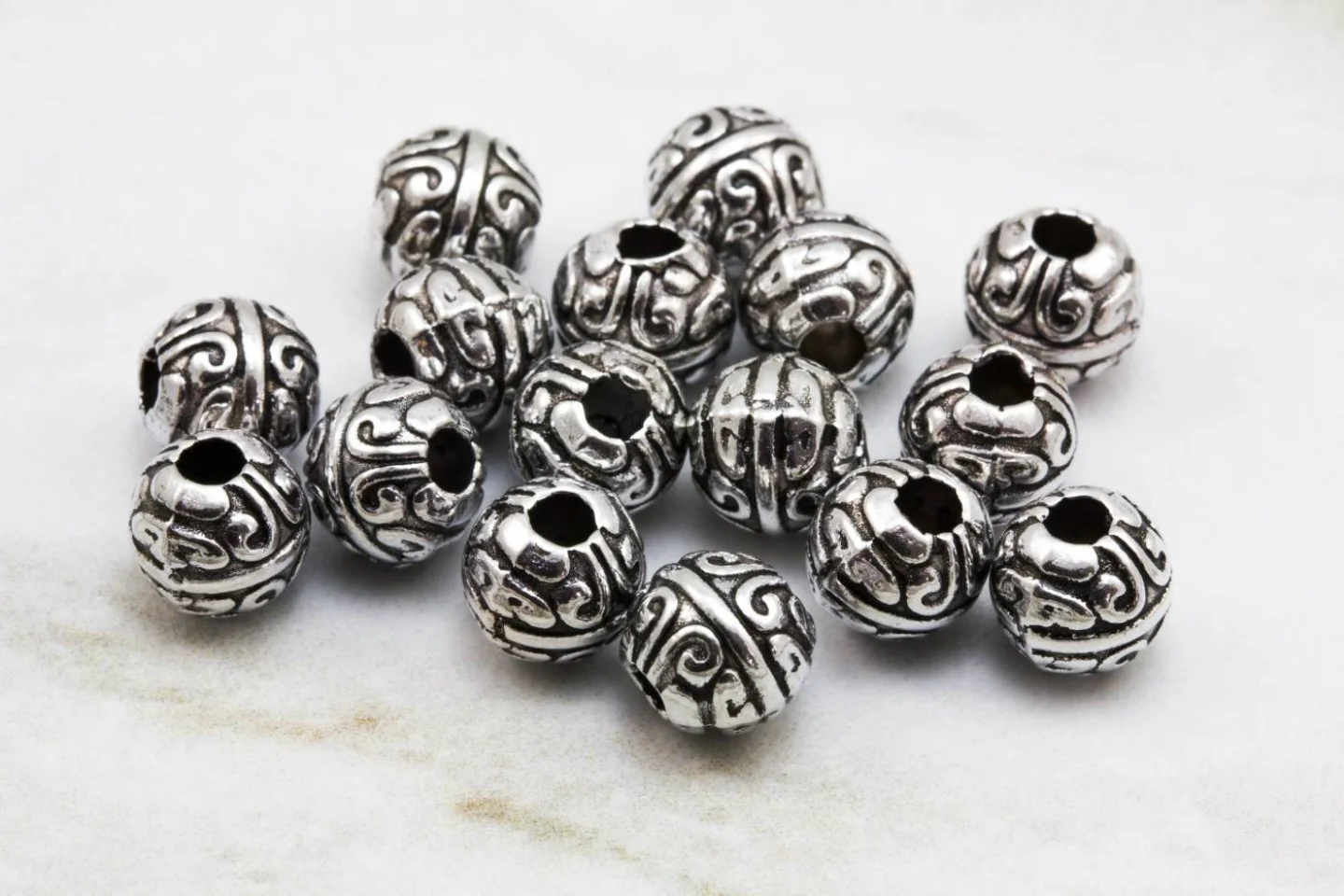 8mm-metal-round-ball-silver-beads.