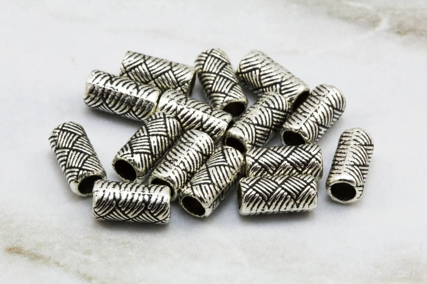 metal-findings-textured-10mm-tube-charms.