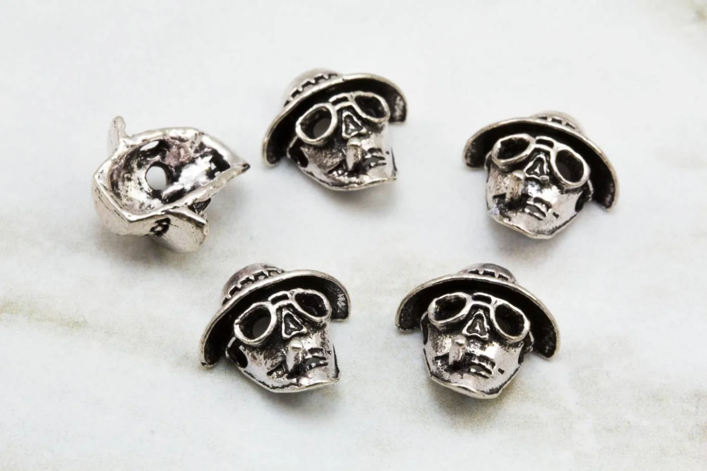 jewelry-pirate-metal-charm-findings.
