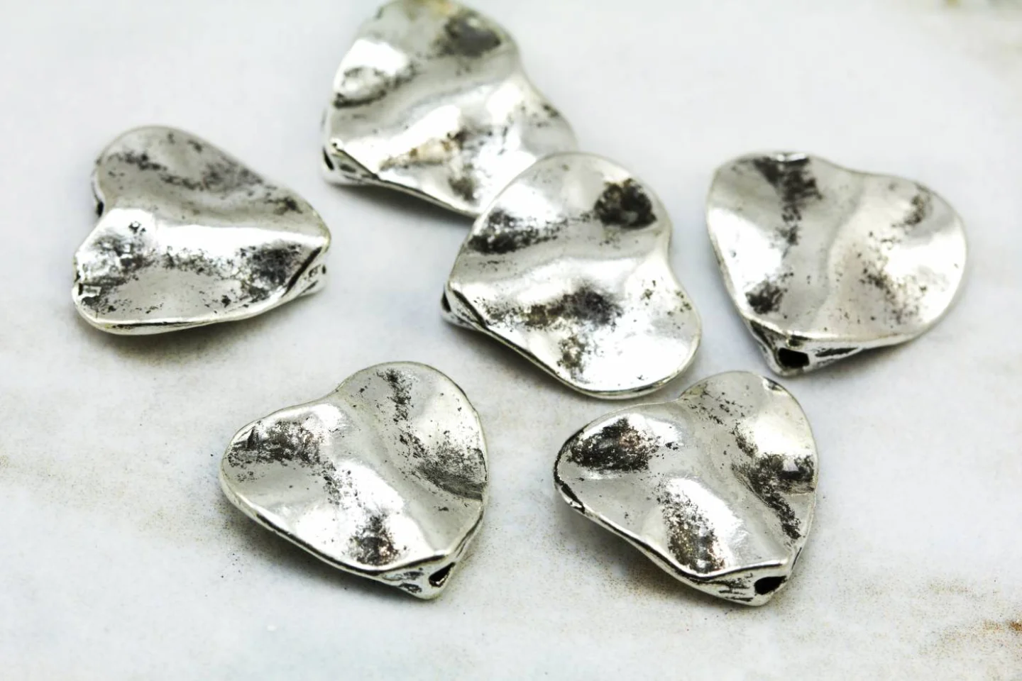 14mm-silver-metal-heart-bead-charms.